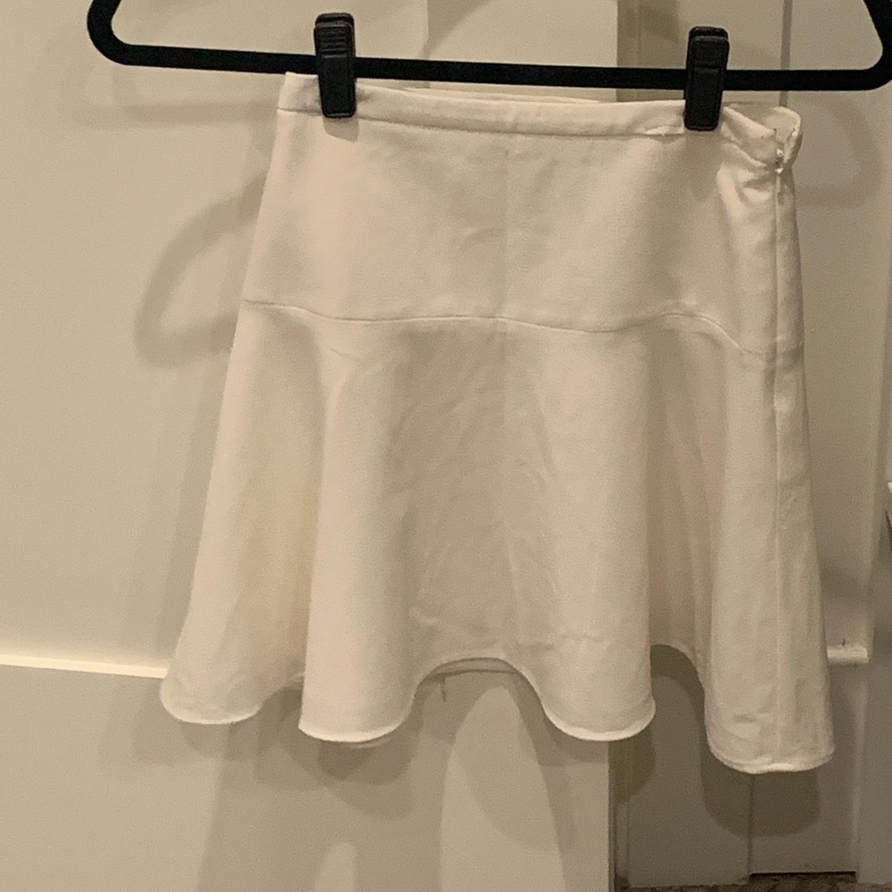 BCBG maxazria white skirt